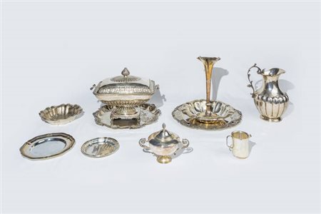 LOTTO DI  11 OGGETTI IN ARGENTO