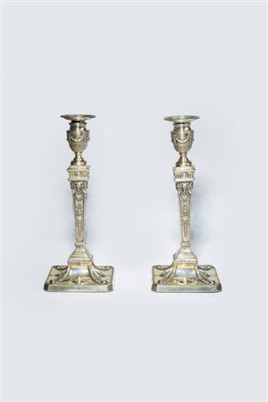 COPPIA DI CANDELIERI