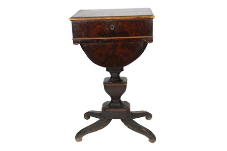  ELEGANTE TAVOLINO DA LAVORO 