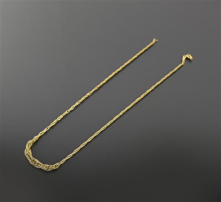 CATENA IN ORO GIALLO CON MOTIVO A TORCHON in oro giallo 18kt, lunghezza cm...