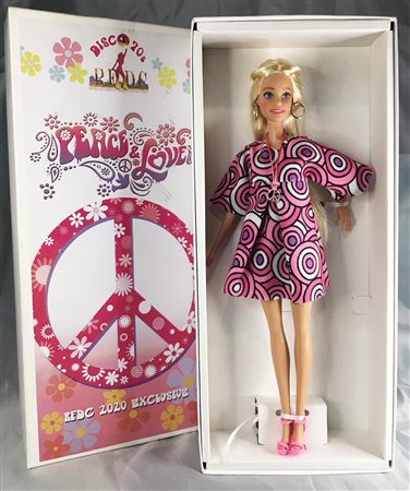 BARBIE Peace and Love Serie Esclusive RFDC Roma Fashion Doll Convention Anno...