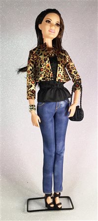 BARBIE Stile Raquelle Anno 2013 Difetti