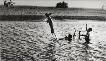 LUCIANA GHISI 
: Giochi al mare, 2012