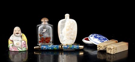 Lotto di 6 oggetti cinesi: Soggetti vari