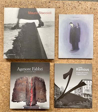 SCULTURA ITALIANA (STACCIOLI, DEODATO, FABBRI E RAMOUS) - Lotto unico di 4 cataloghi