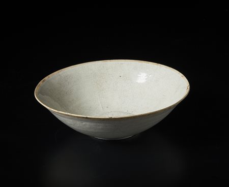  Arte Cinese - Tazza Qingbai con pesci 
Cina, Song, X secolo.