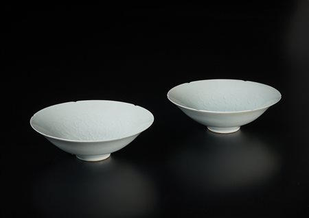  Arte Cinese - Coppia di tazze coniche qingbai
Cina,  inizi XX secolo.