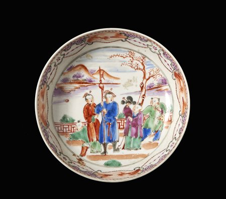  Arte Cinese - Piccolo piatto in porcellana. 
Cina, Qing, XIX secolo .