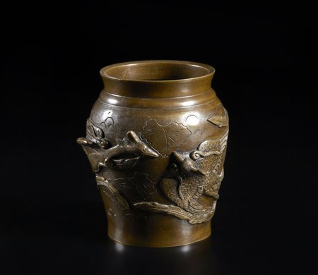 Arte Giapponese  - Vaso in bronzo
Giappone, periodo Meiji, XIX secolo .