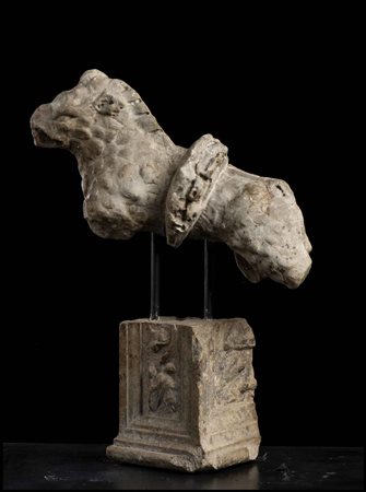 PASTICHE CON ANIMALE FANTASTICO Epoca romana imperiale / Epoca medievale...