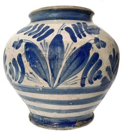 Boccia in maiolica di Caltagirone, 1755