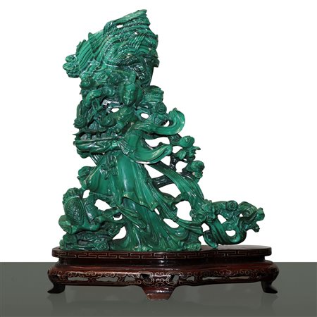 Grande guanyn in malachite con fiori e uccelli