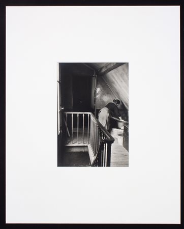 ANDRE KERTESZ. "PARIGI, 1928"