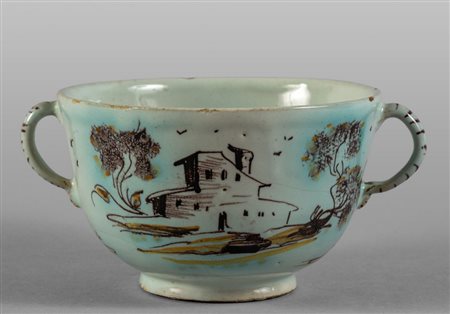 Tazza con manici in maiolica, Savona 