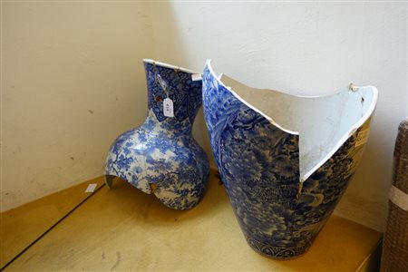 Grande vaso in porcellana di Cina, gravi rotture