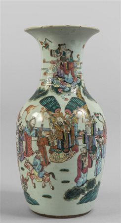 Vaso in porcellana, famiglia Rosa decorato con 