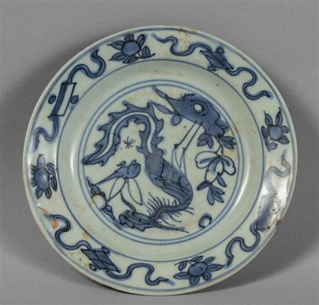 Piattino in porcellana bianca e blu con gru, Cina 