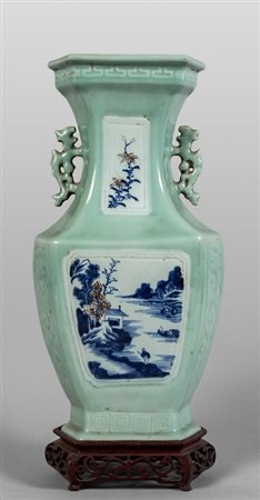 Vaso Celadon decorato in bianco, blu e marrone 