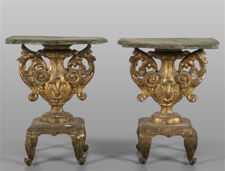 Coppia di comodini formati da vasi portapalme in 