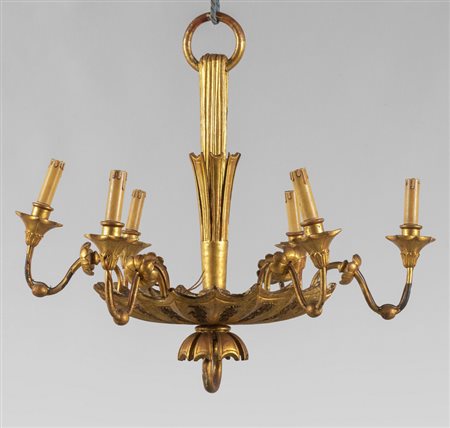 Lampadario Carlo X a sei luci in legno finemente 