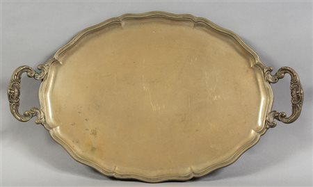 Grande vassoio ovale in argento con 