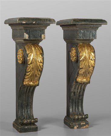 Coppia di grandi mensole Luigi XIV in legno 