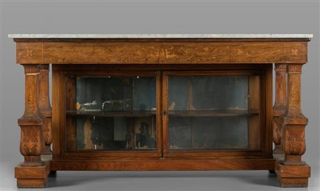 Grande credenza a due sportelli lastronata ed 