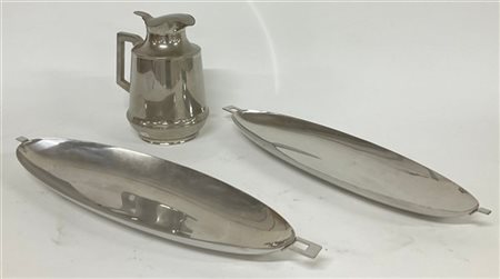 Lotto composto da una pesciera in acciaio marcata a incussione Sambonet (l cm 5