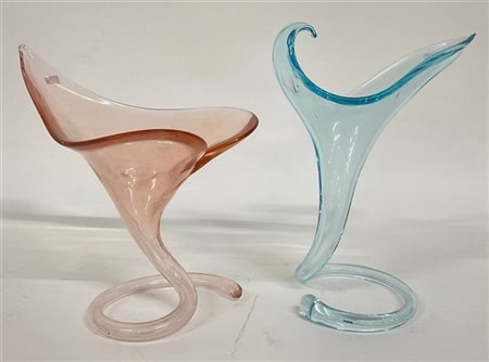 Manifattura di Murano
due vasi in vetro trasparente nei toni dell'azzurro e del