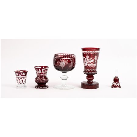 QUATTRO BICCHIERI ed una campanella