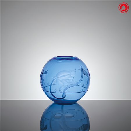 MOSER (ATTR.) - Vaso in vetro blu