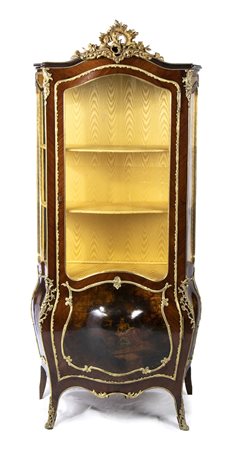 Vetrina francese alla maniera di “Vernis Martin” - XIX secolo  