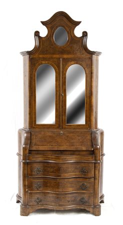 Trumeau italiano in noce - XX secolo