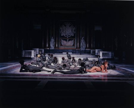 VANESSA BEECROFT 1969 " VB48.602.DR, Palazzo Ducale Genoa ", 2001 Fotografia...
