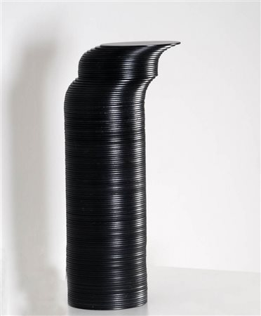 THOMAS LENK 1933 " Schichtung 53b ", 1967 Scultura in plexiglass nero, cm. 40...