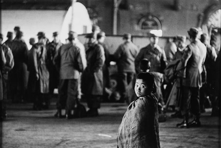 Werner Bischof (1916-1954)  - Pusan, Corea, 1952