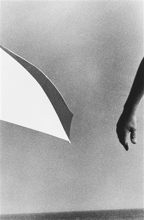 Ralph Gibson (1939)  - Senza titolo, 1972
