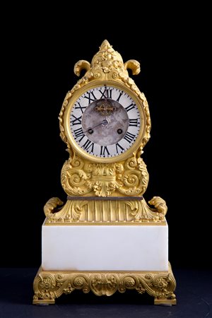 Table clock in bronze and marble