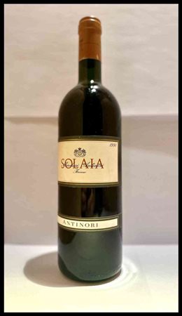 Marchesi Antinori, Solaia Tuscany, Solaia IGT - 1 bottle (bt), vintage 1998.Level: Top Shoulder