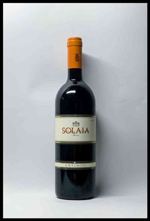 Marchesi Antinori, Solaia Tuscany, Solaia IGT - 1 bottle (bt), vintage 2010.Level: Within Neck