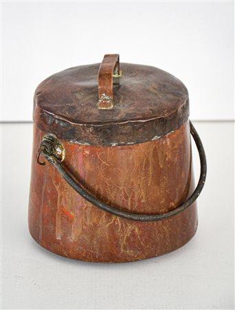 ANTICO PENTOLINO, COPERCHIO CON MANIGLIA