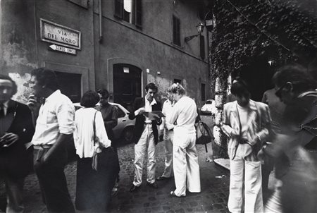 DI BELLA ALFIO  - Lotto composto da n.2 fotografie. Inaugurazione mostra Jospeh Cossut; Mostra di Emilio Prini.
.