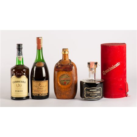 QUATTRO BOTTIGLIE VARIE