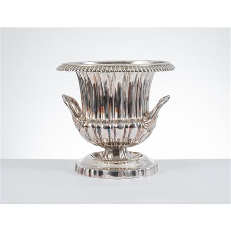 WALKER E HALL, Grande portaghiaccio