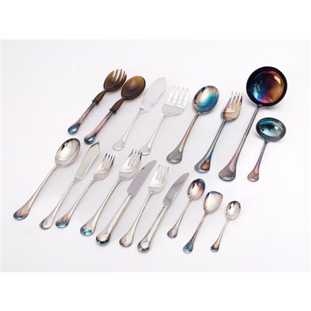 RICCI, Una raccolta di 173 posate in metallo