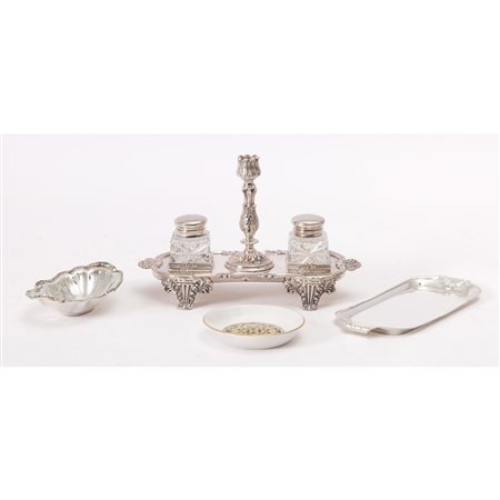 MANIFATTURA INGLESE ED EUROPEA XIX-XX SEC., Raccolta 4 oggetti