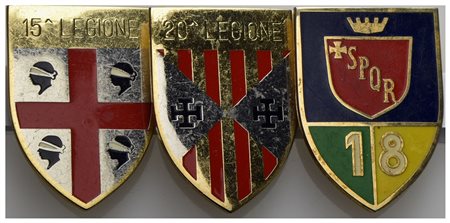 ITALIA. Distintivo. MILANO. Guardia di Finanza 15° (4 Mori bendati). 18°...