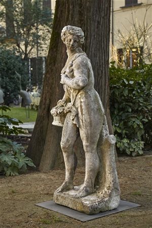 Scultore veneto, prima metà del secolo XVIII
Flora
Statua in pietra arenaria 
(