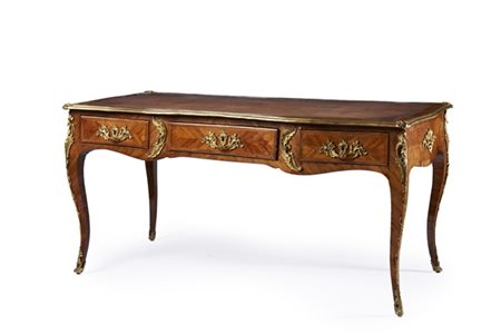 Pierre Garnier (Parigi, 1726-1800) Diplomatica da centro di forma mossa lastron