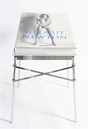 HELMUT NEWTON (Berlino 1920 - West Hollywood 2004) "SUMO", 1999. Volume in...